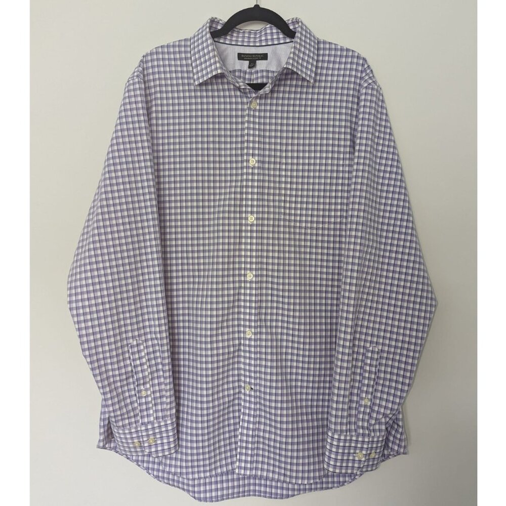 Banana Republic Classic Fit Plaid Purple/White Plaid Button Up shirt. Size: XL